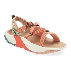 ☪️ SOLD ☪️ Oneonta Sandal Nike